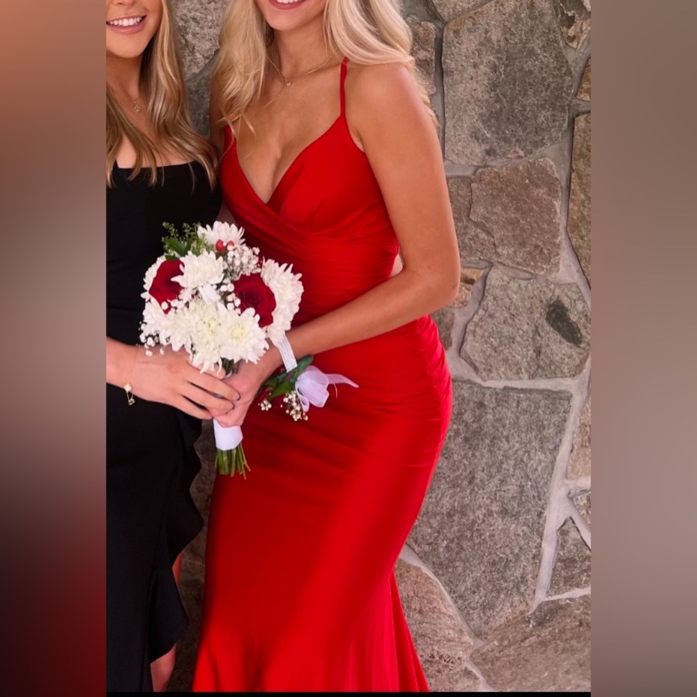 La femme prom dress